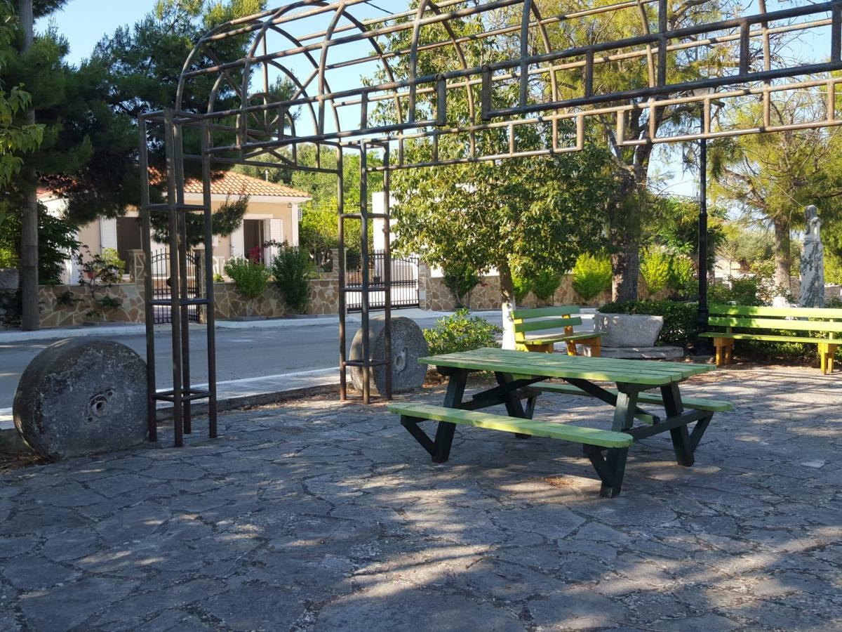 Cottage Sakkatos Dhavgáta Buitenkant foto